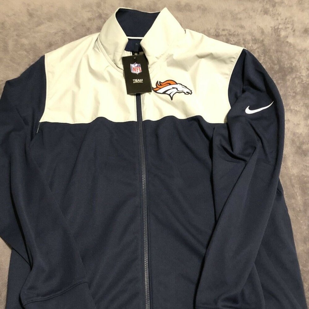 NWT Nike Denver Broncos Grey On-Field Jacket Size M